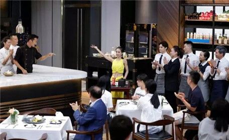 蛋糕培训学校、翻糖蛋糕培训 蛋糕培训学校、翻糖蛋糕培训