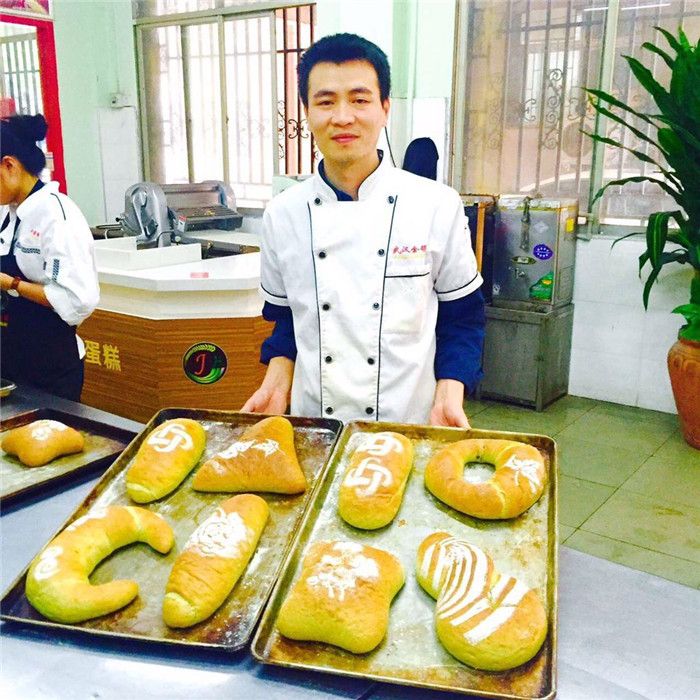 西点培训学校 哪里学蛋糕好 西点培训学校 哪里学蛋糕好