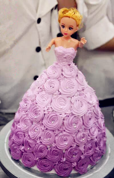 芭比公主蛋糕,百变造型来了,学做芭比蛋糕,拿走吧