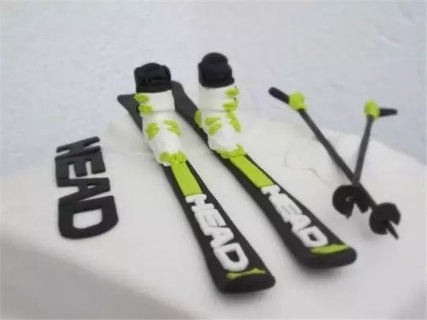 蛋糕培训学校，武汉哪里学蛋糕