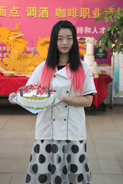 武汉金领学校美女如云