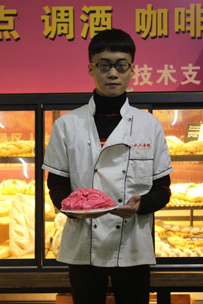 武汉金领学校帅哥不少