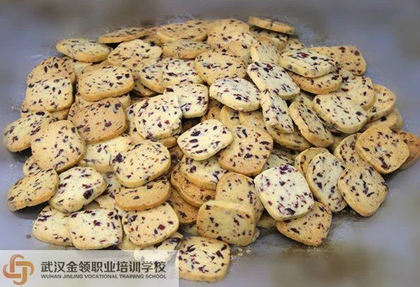 学做面包饼干学校