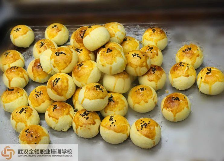 学做面包饼干学校